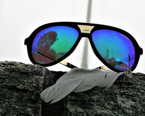 眼镜镜框品牌十大排名，眼镜镜框品牌十大排名榜